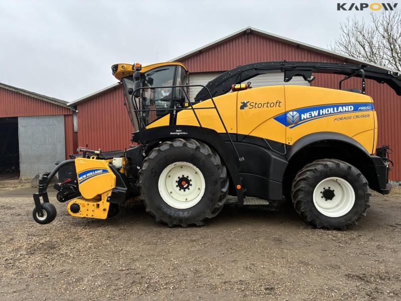 New Holland FR 650 forage harvester 10