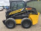 New Holland L318 skid steer loader 8