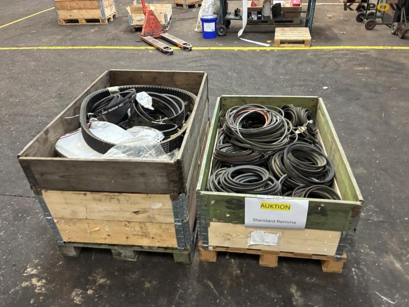 New Holland belts 6