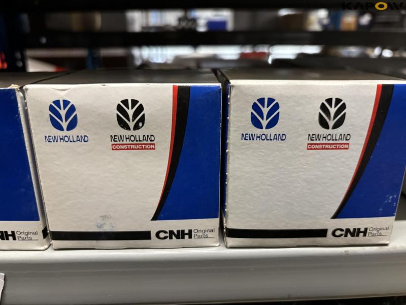 New Holland spare parts/filters - new 56