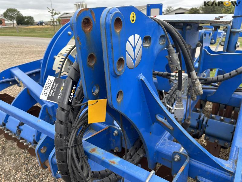 New Holland SDM 500H disc harrow - demo 18