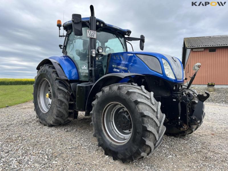 New Holland T7.270 Auto command tractor 3