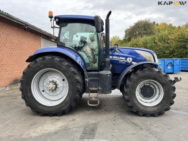 New Holland T7.230 tractor 4