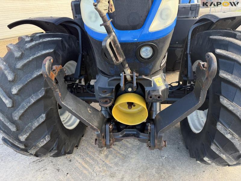 New Holland T7.225 tractor 14
