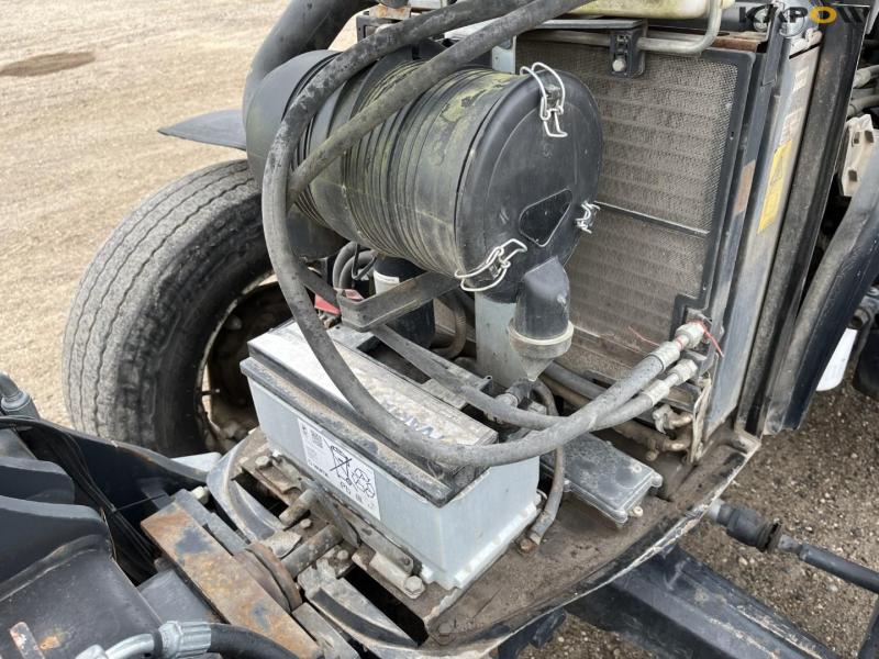 New Holland T.4.75 PowerStar 4WD tractor 52