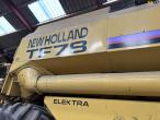 New Holland TF 78 combine harvester 58