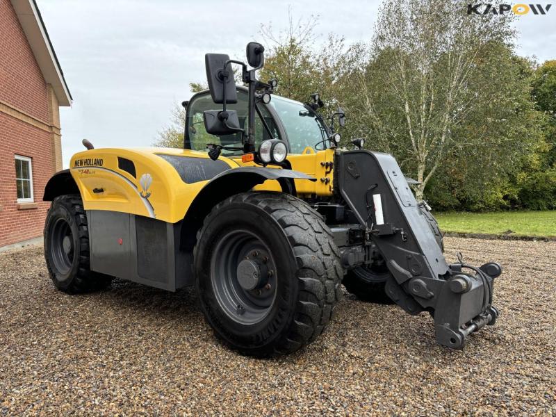 New Holland th 7.42 elite telescopic loader 3