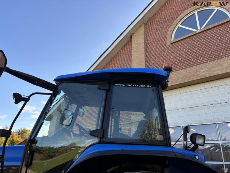 New Holland TM155 tractor 25