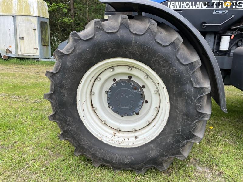 New Holland TM165 ultra tractor 9