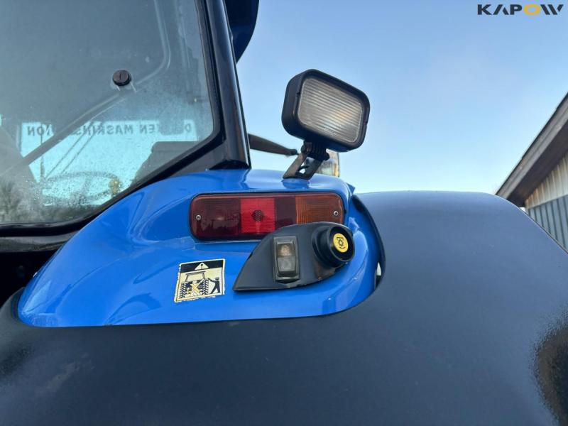 New Holland TM190 tractor 24