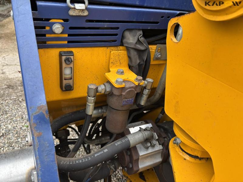 New Holland TS 115 with Bomford arm mower 62