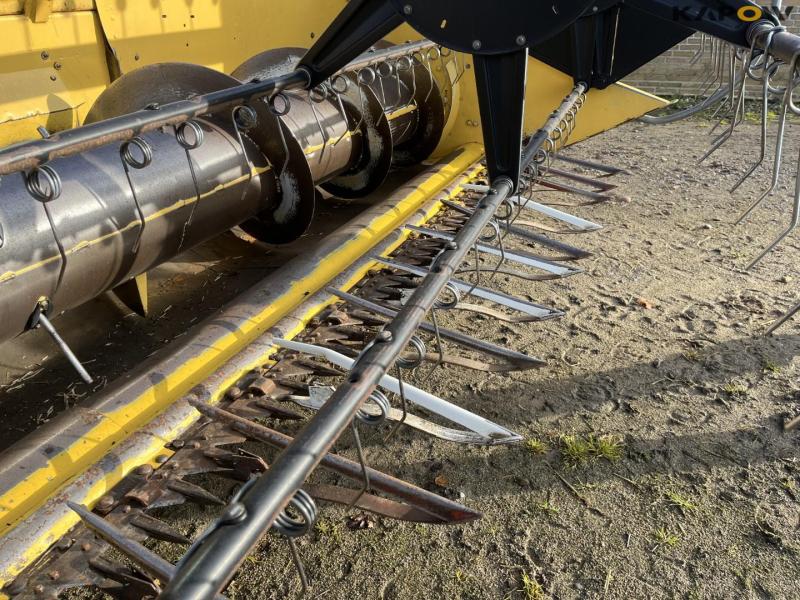 New Holland TX32 with 15 foot header 21