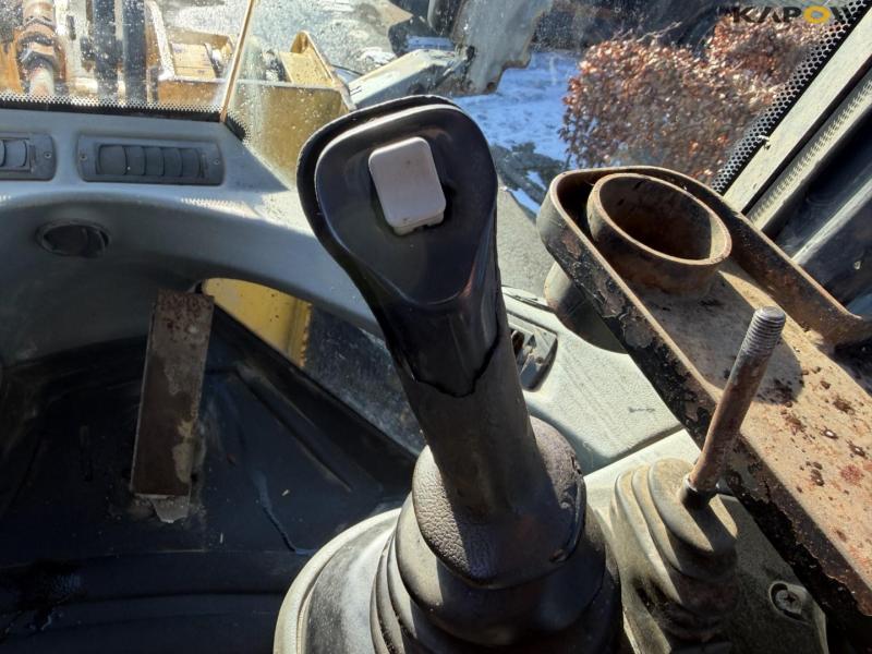 New Holland W170B wheel loader 44