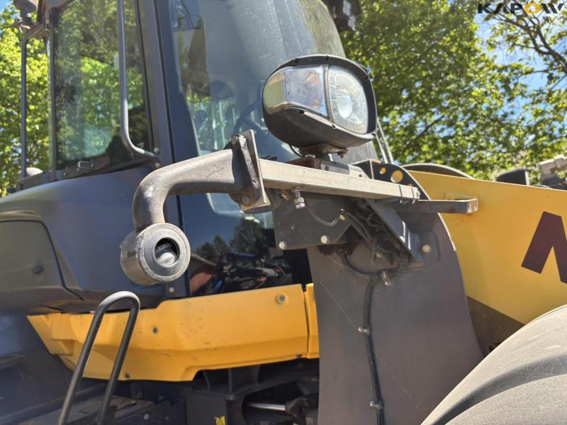 New Holland W190 D wheel loader 24