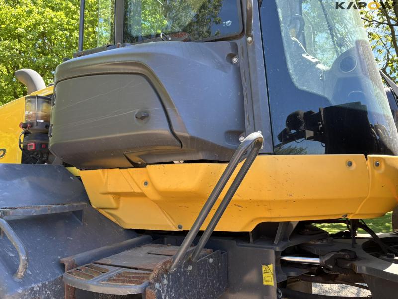 New Holland W190 D wheel loader 35