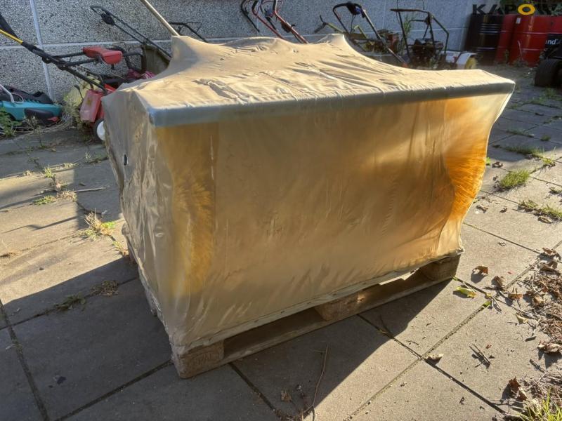 Nesbo HF1100P broom - NEW 2