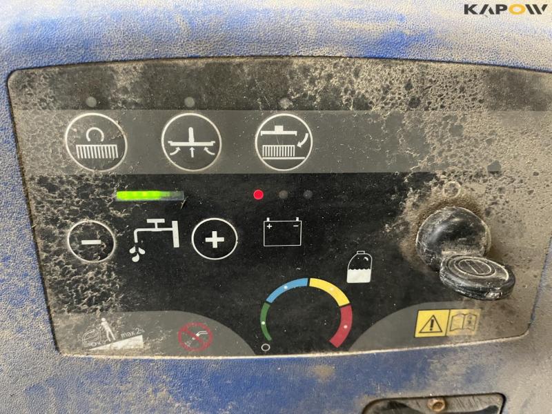 Nilfisk Alto Scrubtec 553 BL floor scrubber 9