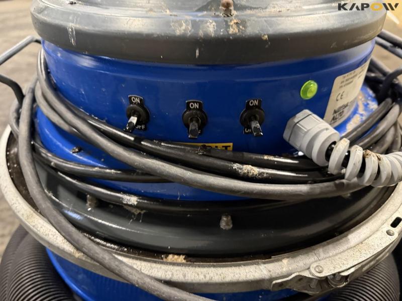 Nilfisk Attix 125 vacuum cleaner 13