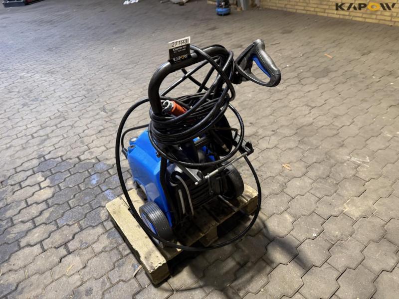 Nilfisk high pressure cleaner 7