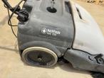 Nilfisk SW750 sweeper 13
