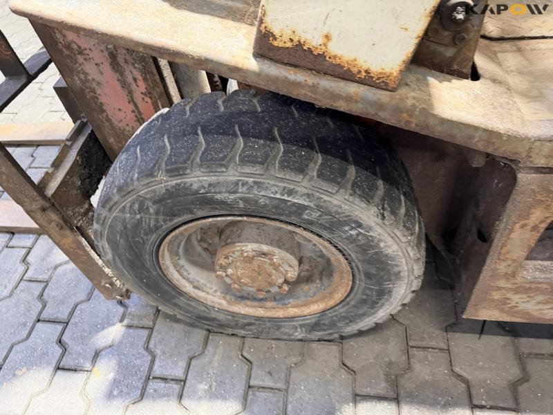 Nissan EH02 A 20U diesel truck 27