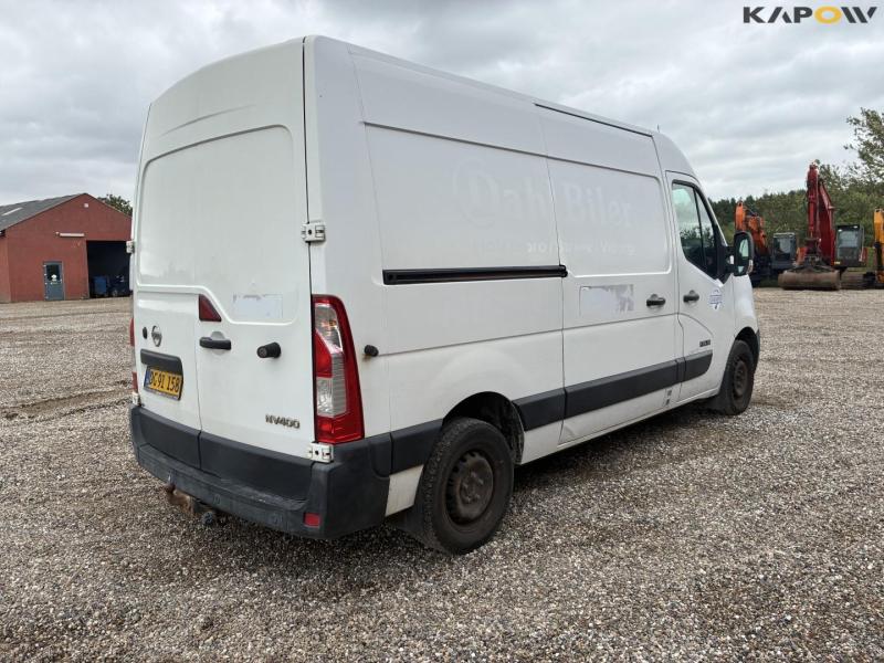 Nissan NV400 van 5