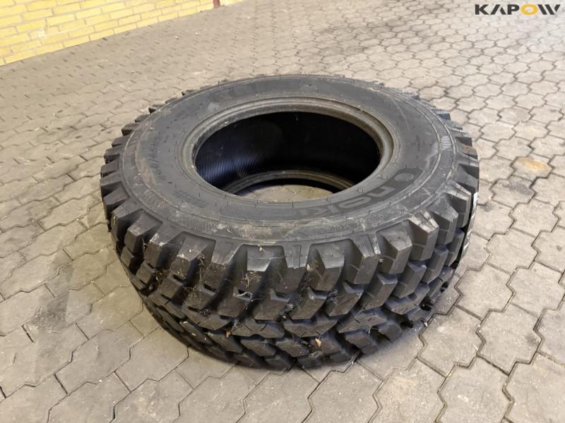 Nokian 460/65-R24 tires 3