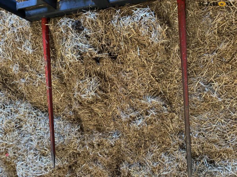 Nordsten bale spear with Euro hitch 13