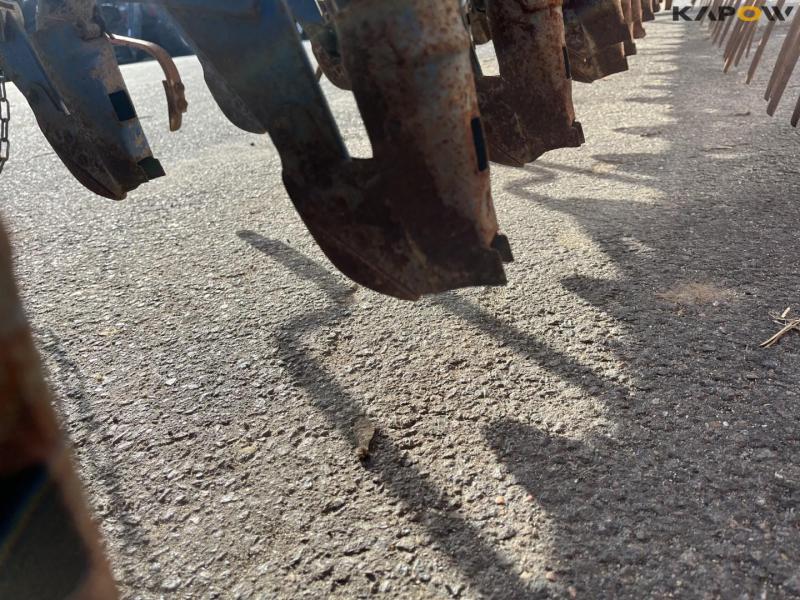Nordsten lift-o-matic 5 meter seeder 8