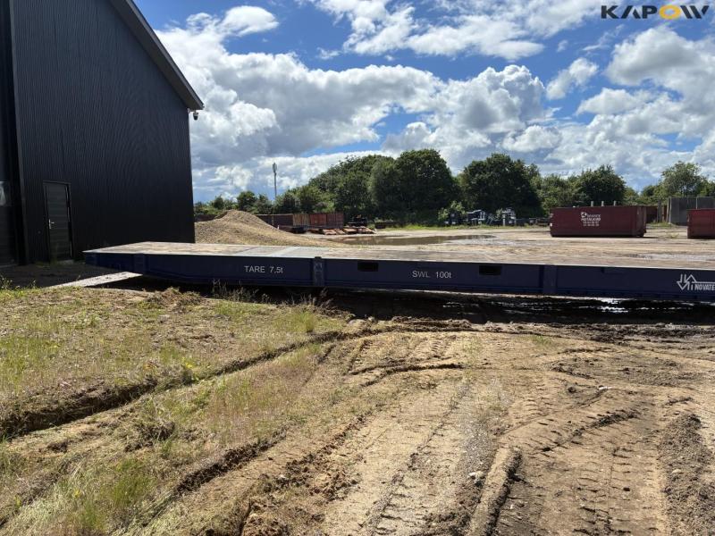 Novatech RT100 flat rack 4