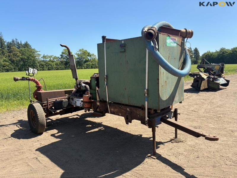 Novatti water pump with diesel engine and large tank 3