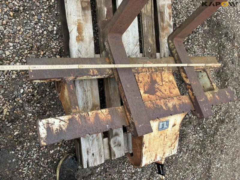 O&K Gabeltr pallet forks 8