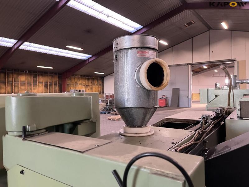 Okuma LB15 CNC lathe 27