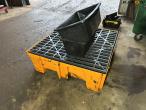 Oil spill trays 3