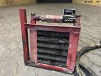 Oil engine with cooler 8