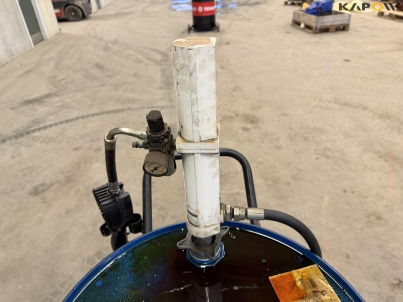 Oil pump and trolley 12