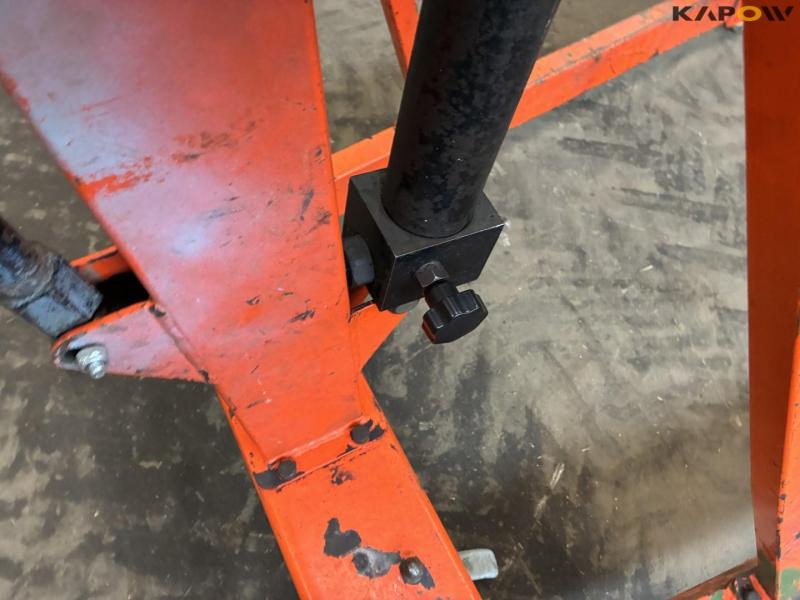 OMCN 1000kg workshop crane 7