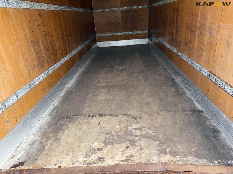Storage box 9