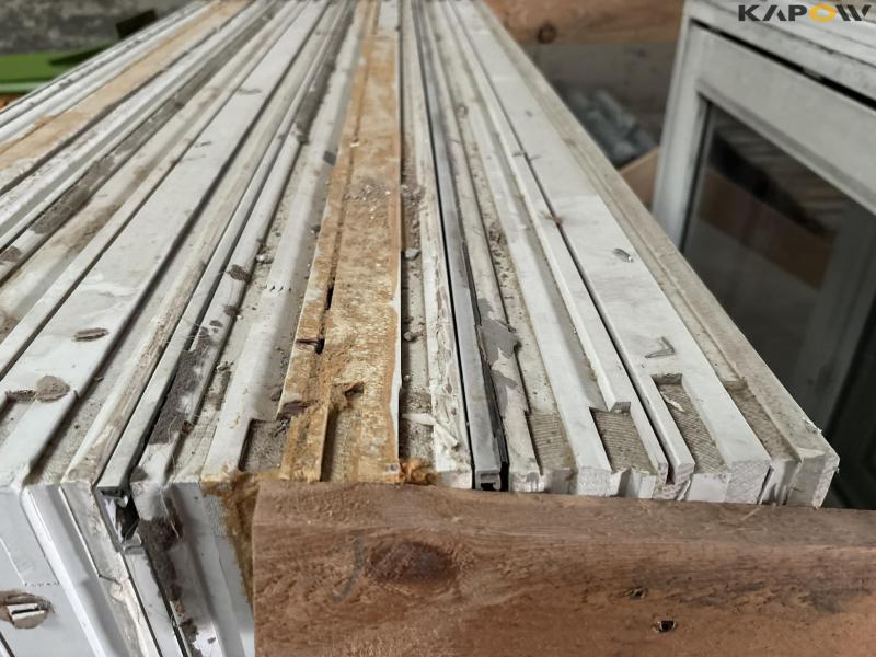 Outline thermal windows 19