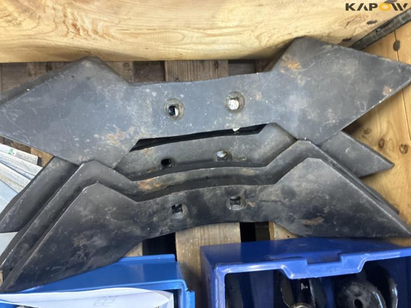 Pöttinger plough and harrow wear parts 15