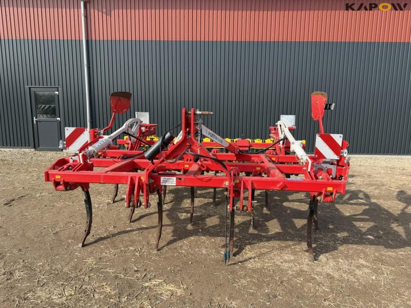 Pöttinger Syncro 3530 nova depth harrow 2