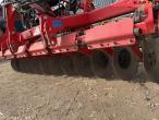 Pöttinger terradisc 4001 harrow with seed equipment 11