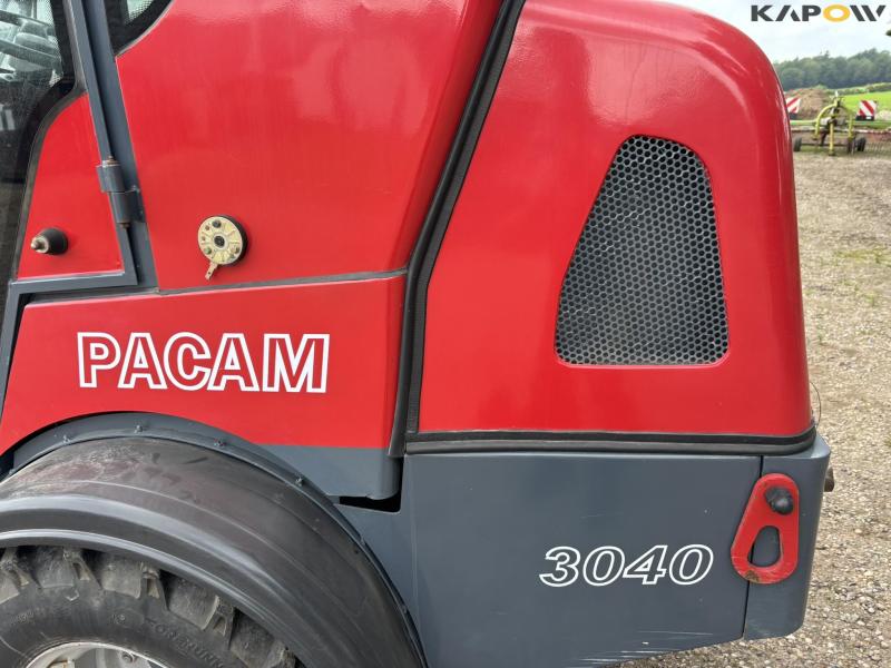 PACAM 3040 skid steer loader with cabin 40