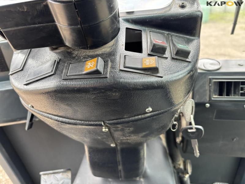 PACAM 3040 skid steer loader with cabin 63