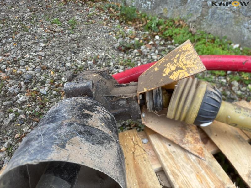 Pile driver PTO pulled 13