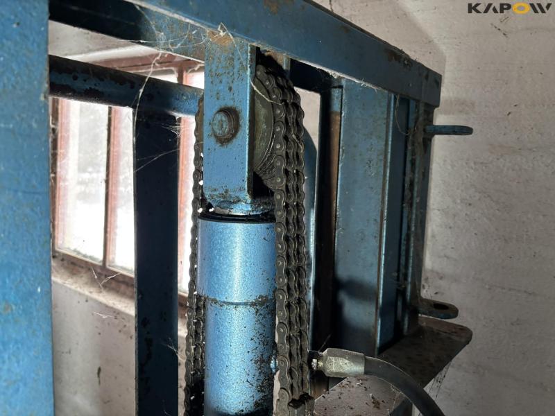 Pallet fork tower 14