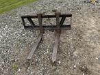Pallet forks with Euro hitch 2