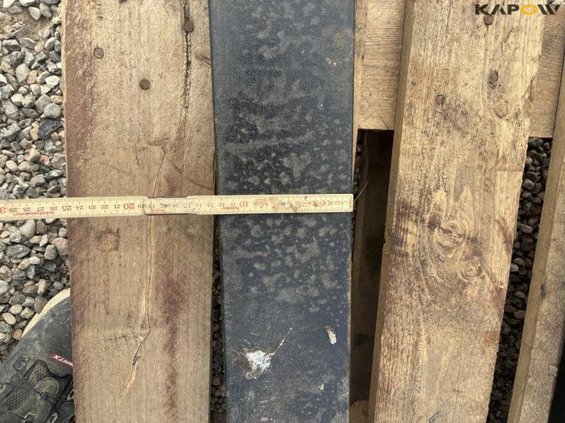 Pallet forks with excavator hitch 14