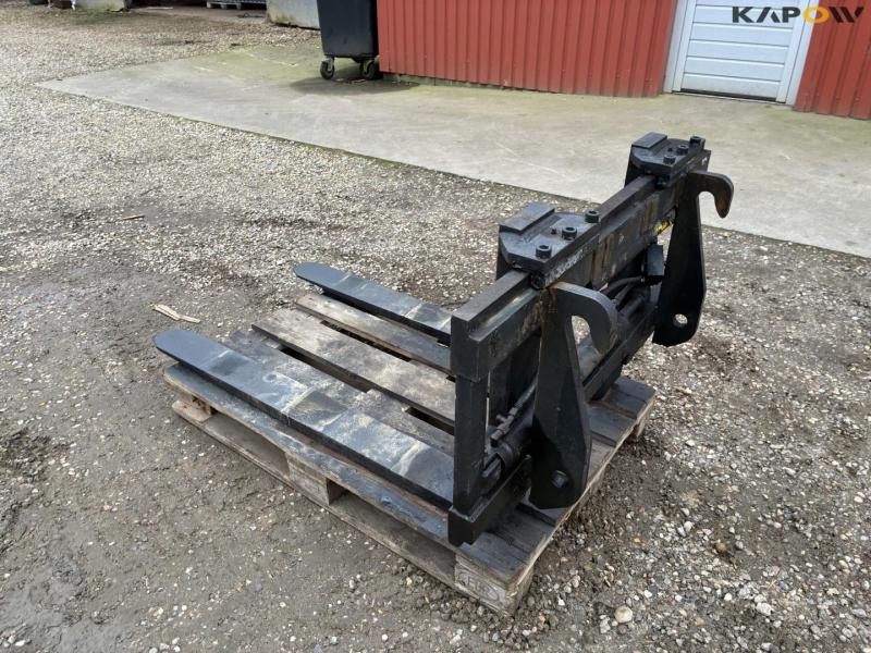 Quick-change pallet forks 6