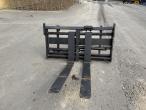 Pallet forks with side shift, Volvo hitch 2